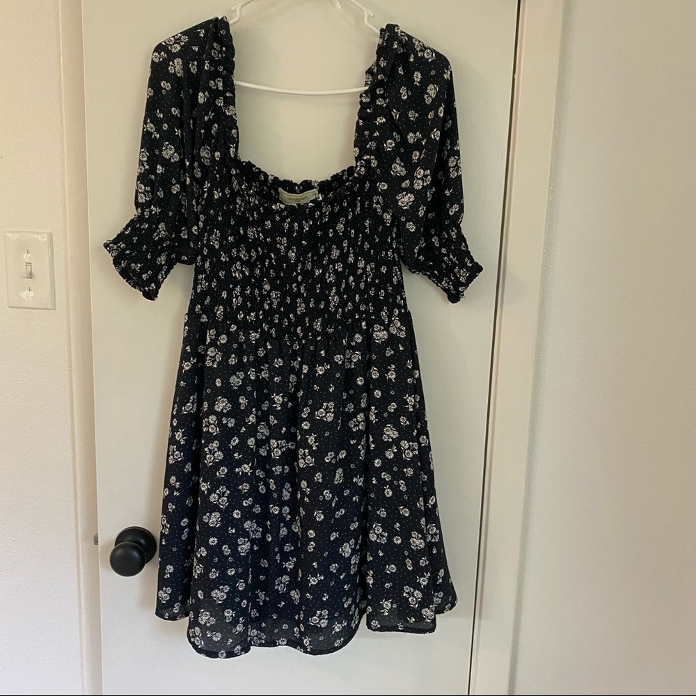 Black and white flowers mini dress - Picture 5 of 5